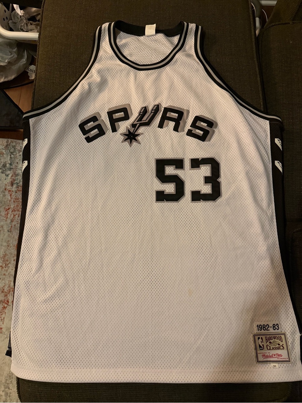 Mitchell & Ness 82-83 San Antonio Spurs Artis Gilmore Spurs Jersey Size 60